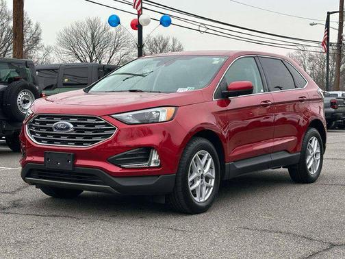 2022 Ford Edge SEL