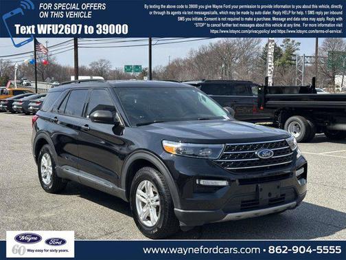 Agate Black Metallic 2022 Ford Explorer XLT