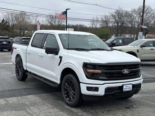 Oxford White 2026 Ford F-150 XLT