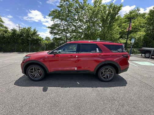 Rapid Red Metallic Tinted Clearcoat 2026 Ford Explorer ST-Line
