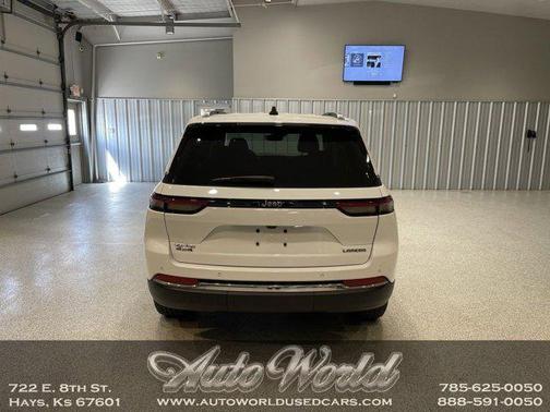 2023 Jeep Grand Cherokee Laredo