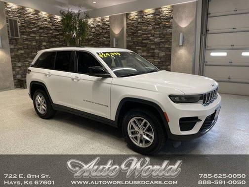 2023 Jeep Grand Cherokee Laredo