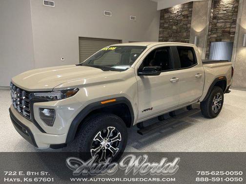 2024 GMC Canyon AT4