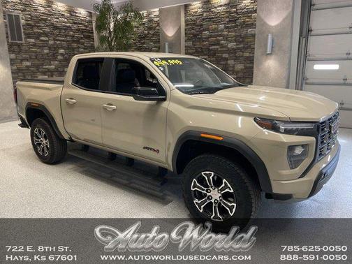 2024 GMC Canyon AT4