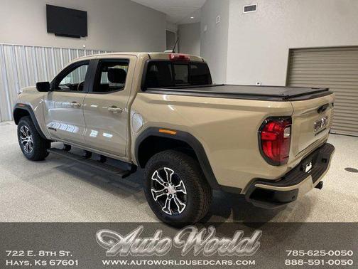 2024 GMC Canyon AT4