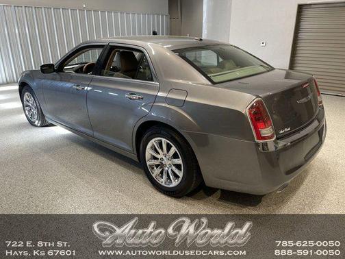2012 Chrysler 300 Limited