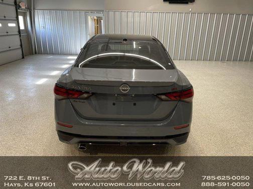 2025 Nissan Sentra SR