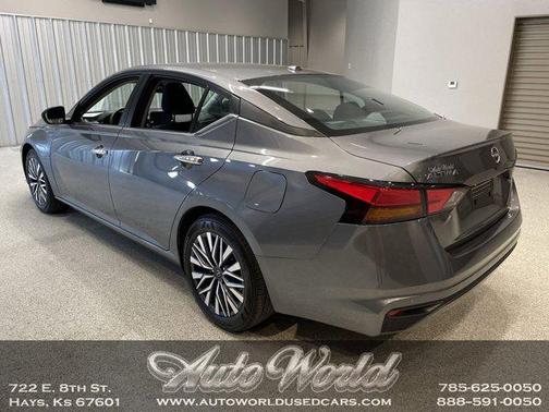 Gun Metallic 2025 Nissan Altima SV FWD
