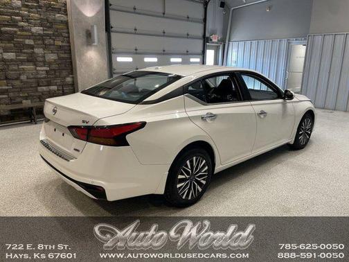 2023 Nissan Altima 2.5 SV