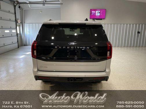 2025 Ford Expedition Active