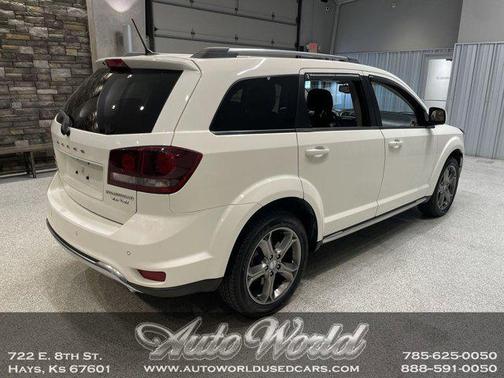 Vice White 2017 Dodge Journey Crossroad