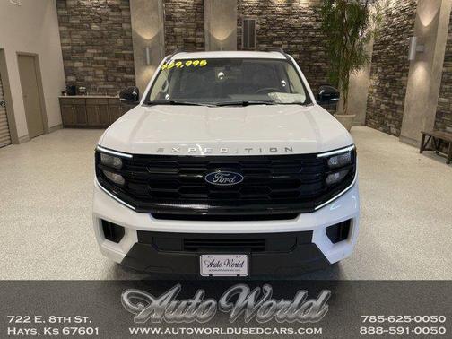 OXFORD WHITE 2025 Ford Expedition Active