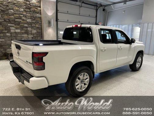 2024 Nissan Frontier SV