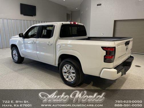 2024 Nissan Frontier SV