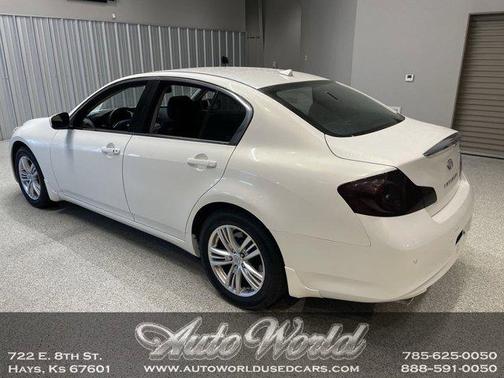 2013 INFINITI G37x Base