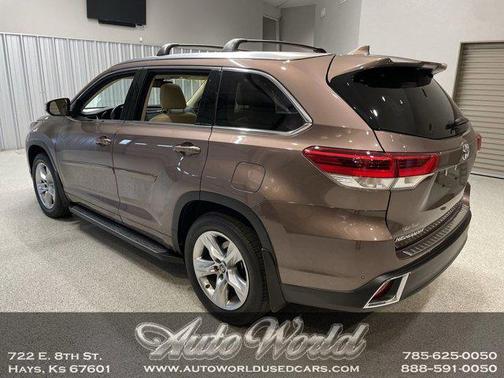 2017 Toyota Highlander Limited