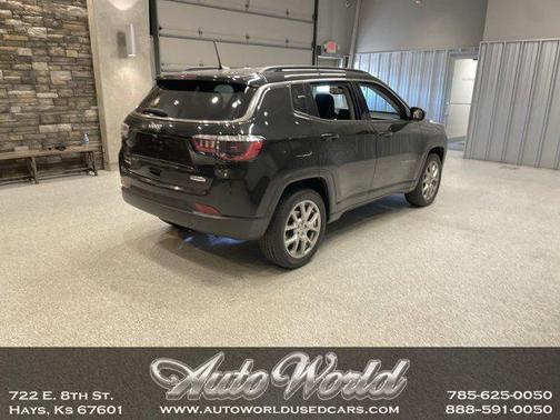 2022 Jeep Compass Latitude Lux