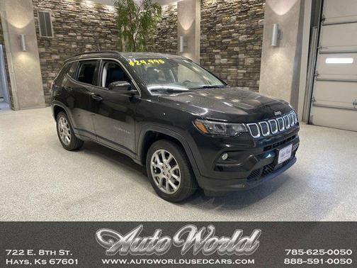 2022 Jeep Compass Latitude Lux