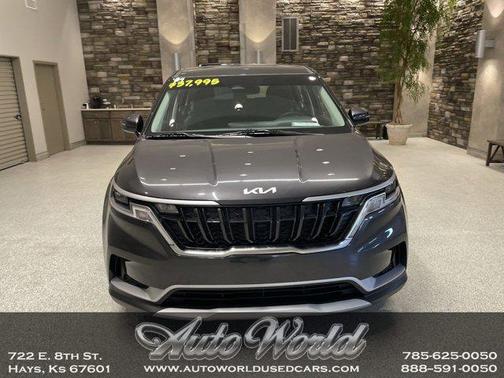 2024 Kia Carnival LX