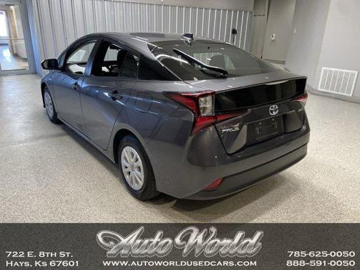 2022 Toyota Prius XLE