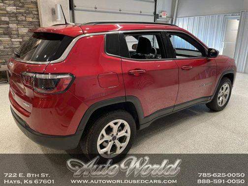 2025 Jeep Compass Latitude