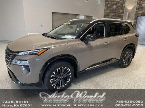 2024 Nissan Rogue Platinum