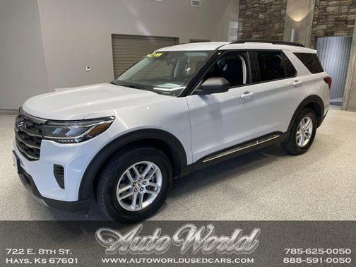 2025 Ford Explorer Active