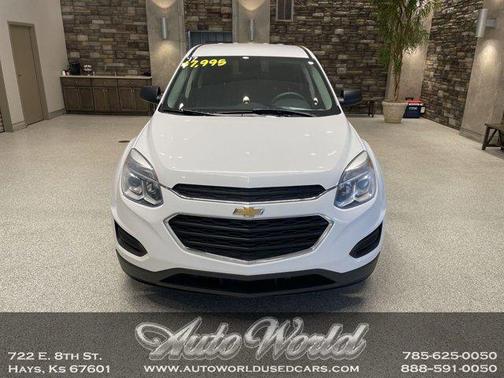 Summit White 2017 Chevrolet Equinox LS