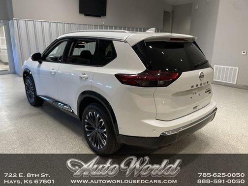 2024 Nissan Rogue Platinum