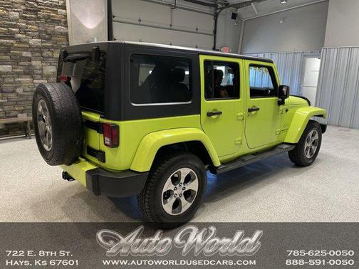 Hypergreen Clearcoat 2017 Jeep Wrangler Unlimited Sahara