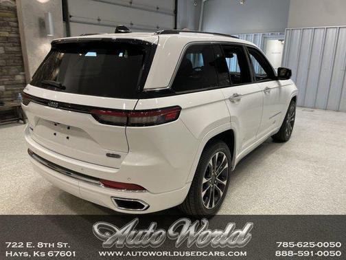 2022 Jeep Grand Cherokee 4xe Overland