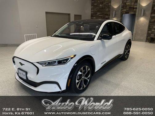 Star White Metallic Tri-Coat 2021 Ford Mustang Mach-E Premium