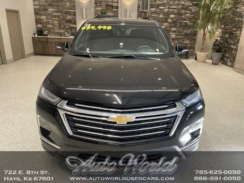 2023 Chevrolet Traverse LT Cloth