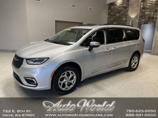 2023 Chrysler Pacifica Limited