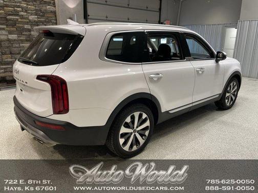 2022 Kia Telluride S