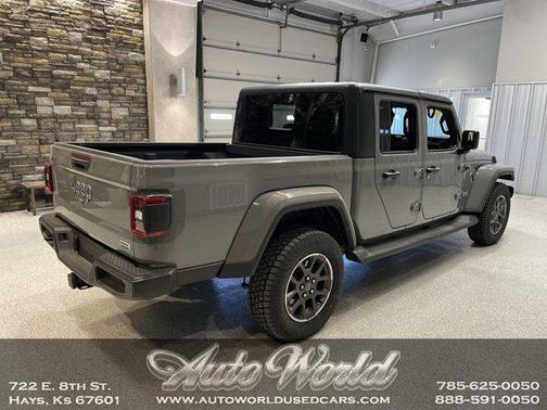 2021 Jeep Gladiator Overland
