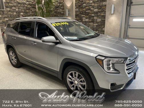 2024 GMC Terrain SLT
