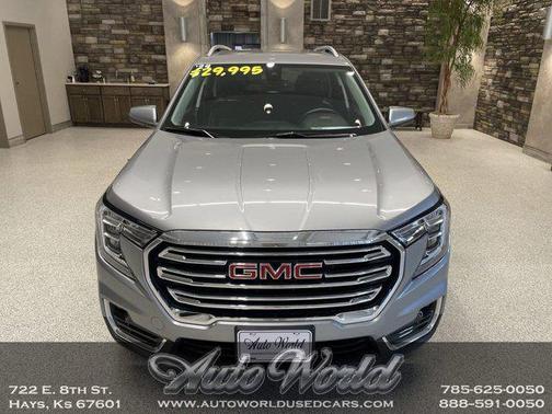 2024 GMC Terrain SLT