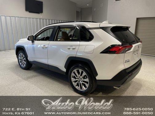 2024 Toyota RAV4 XLE Premium