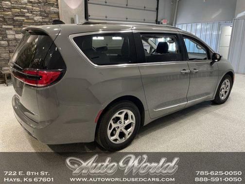 2023 Chrysler Pacifica Limited