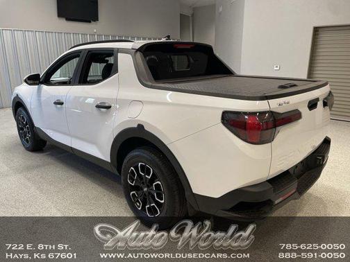 Ice White 2022 Hyundai SANTA CRUZ SEL