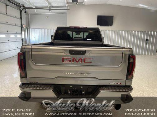 2024 GMC Sierra 2500 AT4