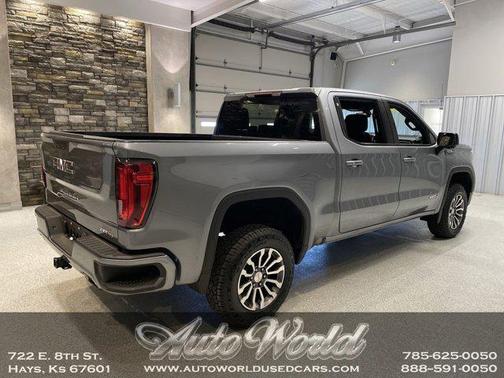 2021 GMC Sierra 1500 AT4