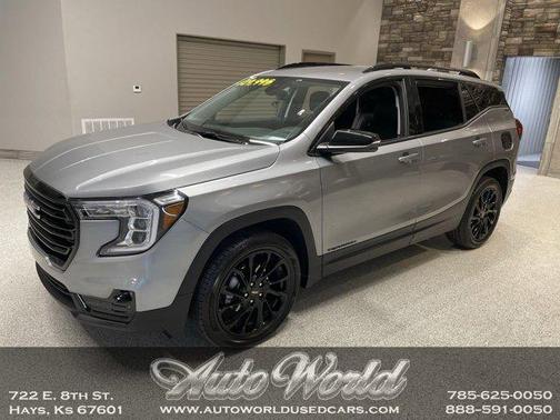 2024 GMC Terrain SLT