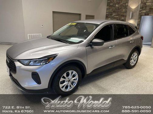 ICONIC SILVER METALLIC 2024 Ford Escape Active