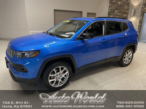 2022 Jeep Compass Latitude Lux
