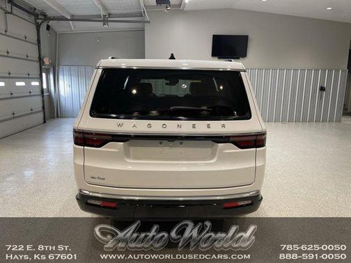 2025 Jeep Wagoneer L Series III 4x4