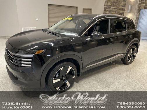 2025 Nissan Kicks SR