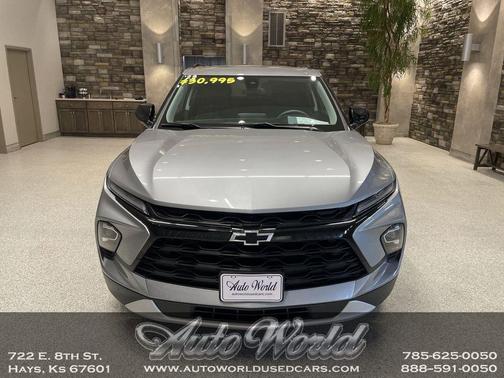 Sterling Gray Metallic 2023 Chevrolet Blazer 2LT