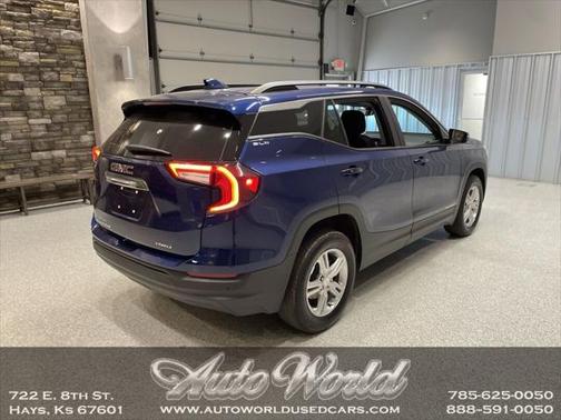 2022 GMC Terrain SLE